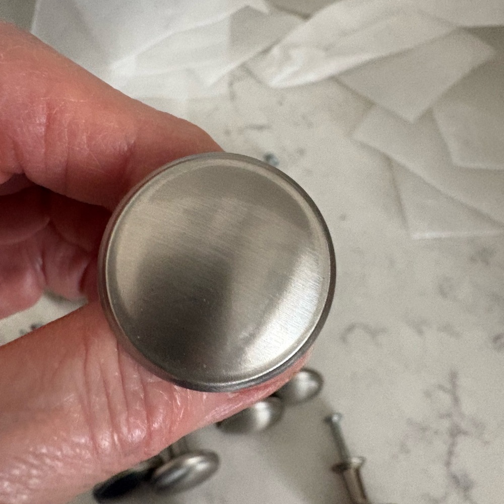 Set of 22 Satin Nickel Cabinet Knobs - Brushed Silver Finish - Picture 6 of 8